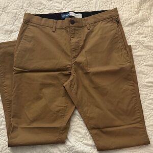 Old Navy Men's Brown Khakis
